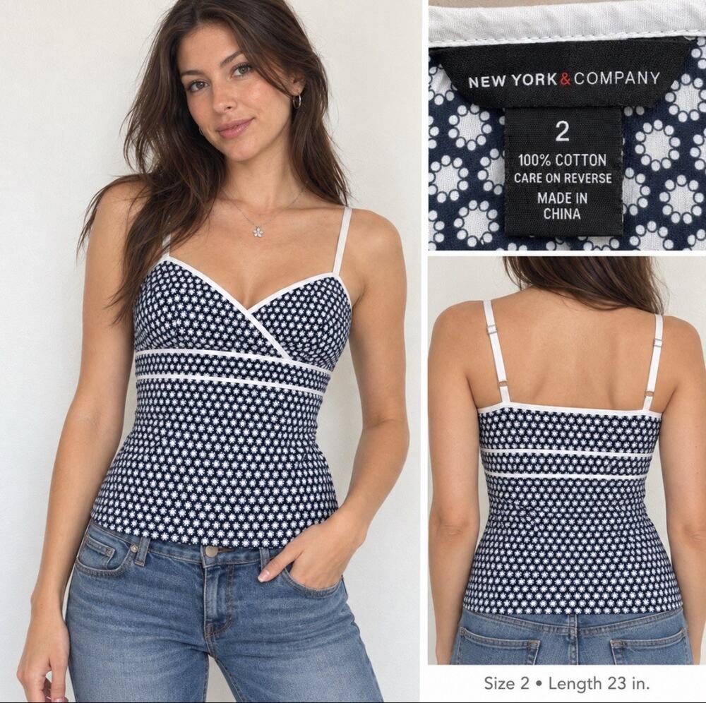 NWT Y2K New York & Company Surplice Cami Top Sz 2 Ditsy Floral motif Preppy 00s